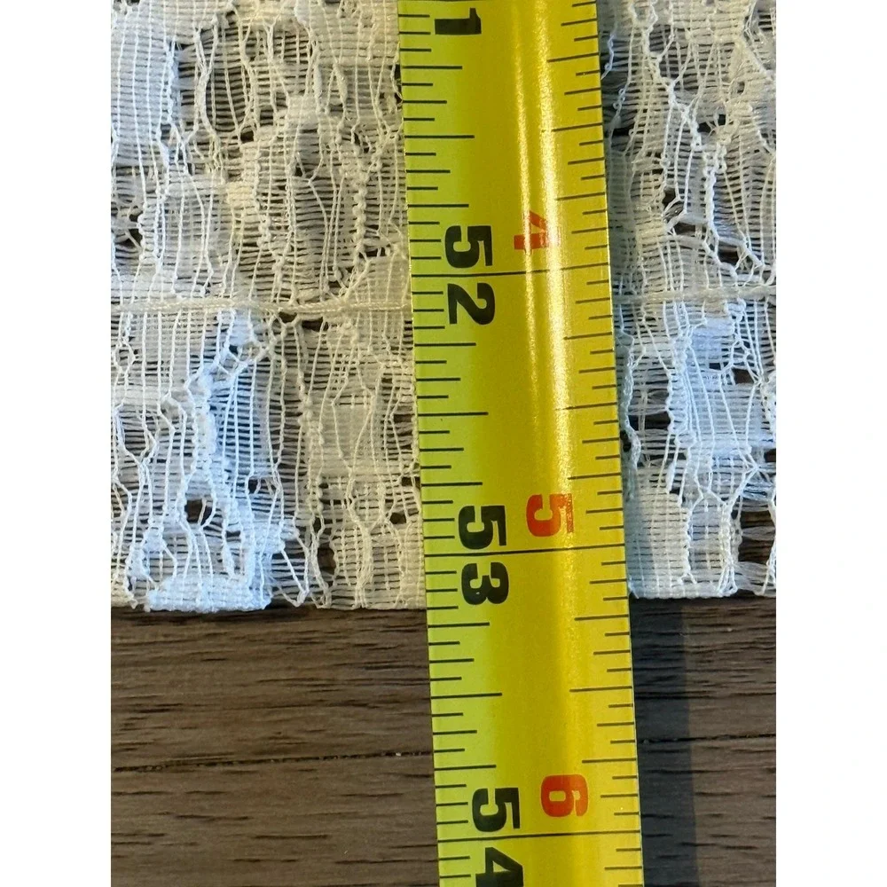 Vintage Floral Lace Curtain Panel White   L58